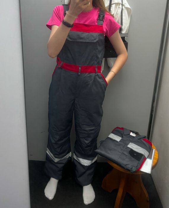 Продам женскую спецодежду