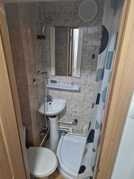 Închiriez apartament 2 camere