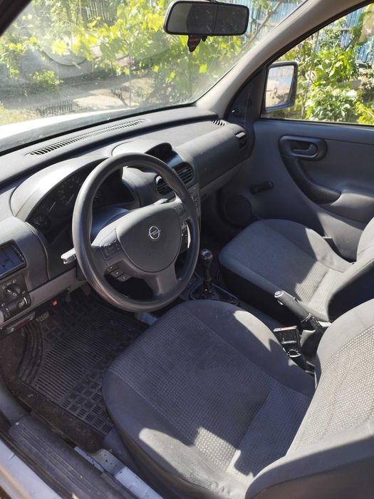 Autoutilitara Opel Combo 1.7 DI