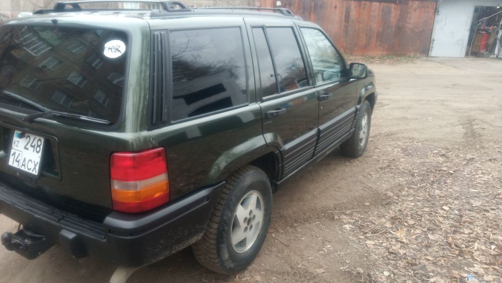 Продам Джип Гранд Чероки 1995г