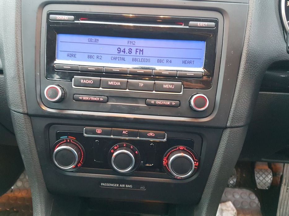 Unitate Radio CD Player VW Golf 6 2008 - 2014