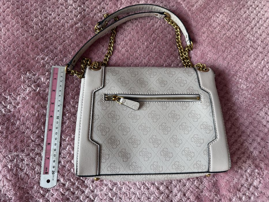 Сумка Guess с принтом