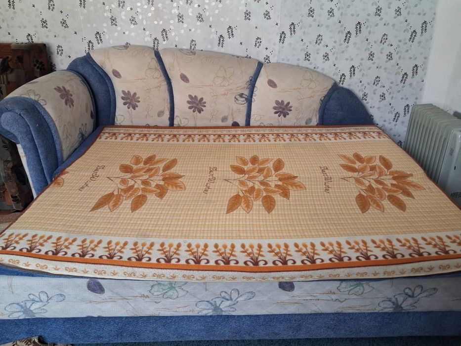 Продам диван раскладной состояние хорошее