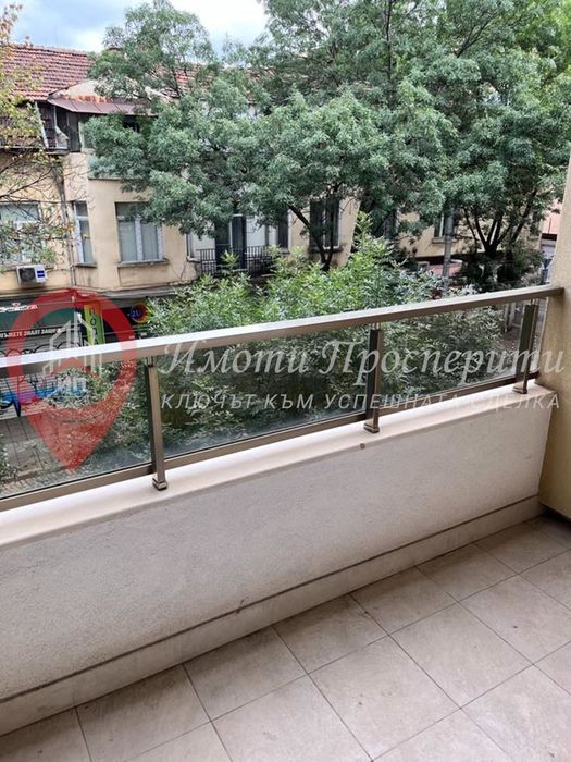 Дава се под наем Двустаен апартамент в София, Център - 64 кв.м за 650 € - Снимка #10