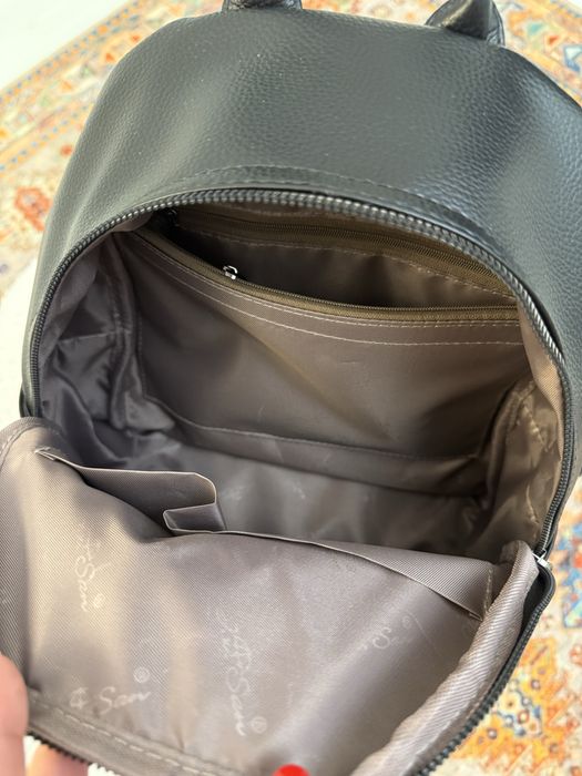 Новый кожаный рюкзак