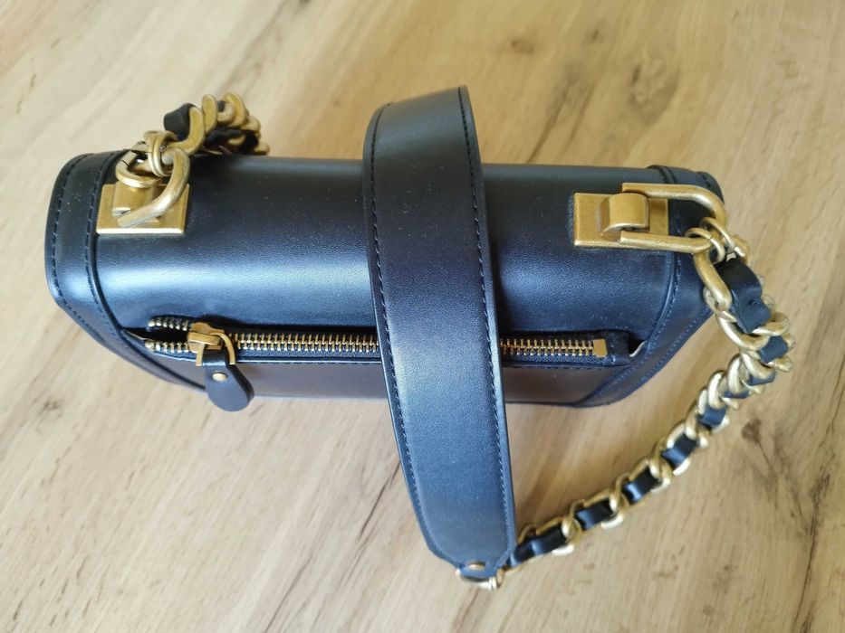 Дамска чанта Guess