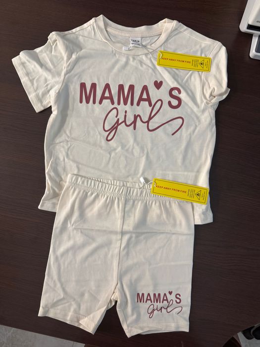 Дрехи бебешки за момиче