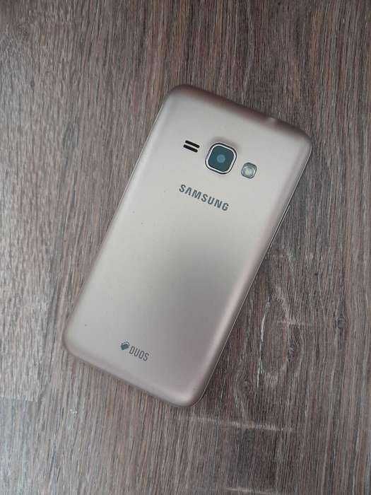 Samsung galaxy j1