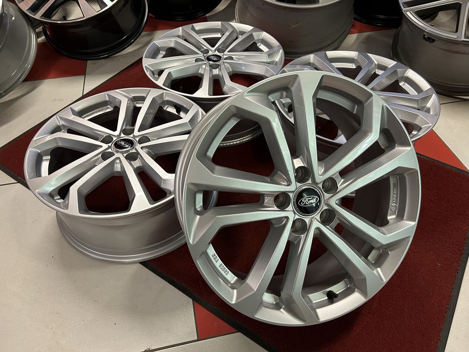 20 цола 5 х108 Volvo СХ60 СХ70 V60  Ford Focus Mondeo  S Max Kuga