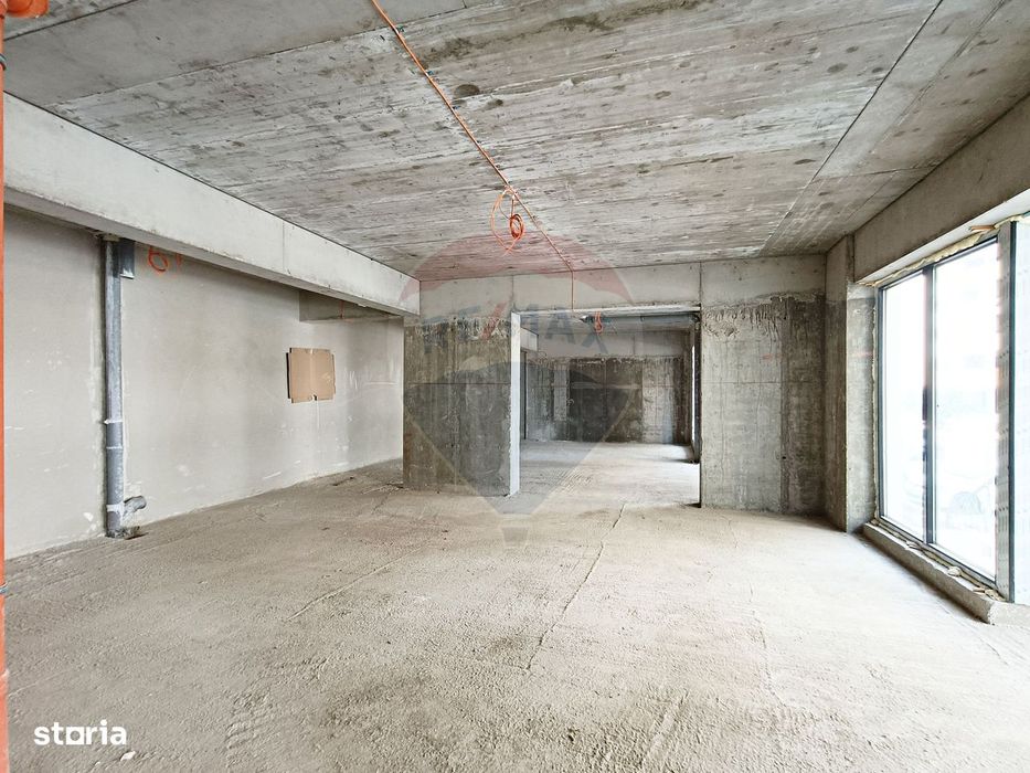 Vanzare Spatiu Comercial Parter, Terasa 63mp | M. Berceni la 9 minute