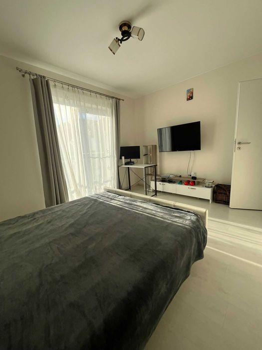 Apartament de închiriat, Zona ESO/Profi Giroc, limita cu Timișoara. Apartamentul este disponibil incepand cu data de 1 octombrie.