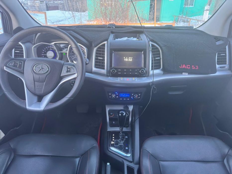 Продам Jac s3 2024г