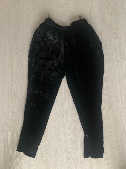 Продаю крутые бархатные брюки