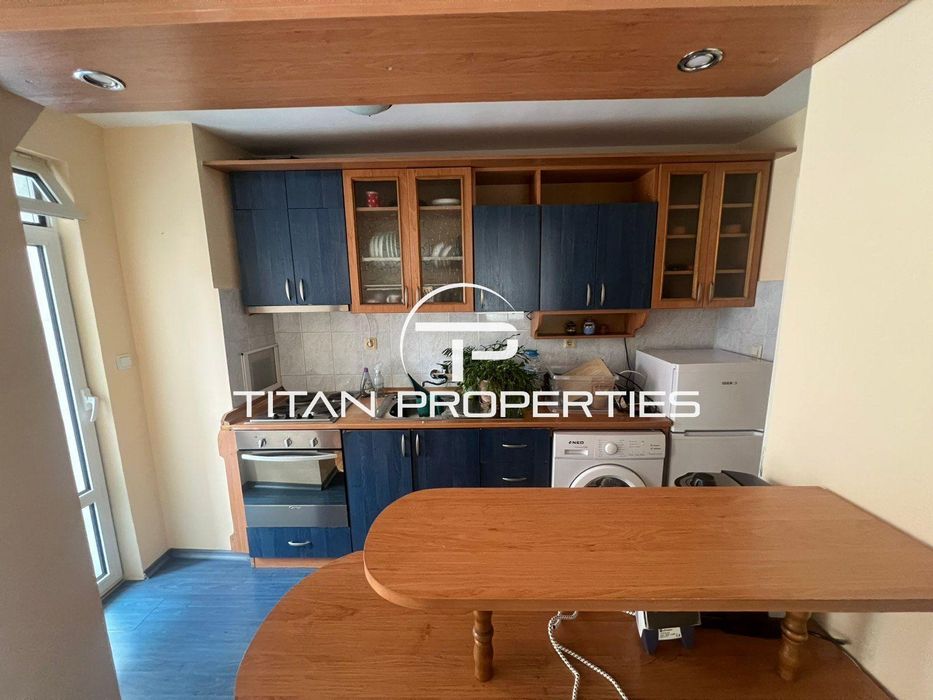 Тристаен, под наем, ж.к Възраждане