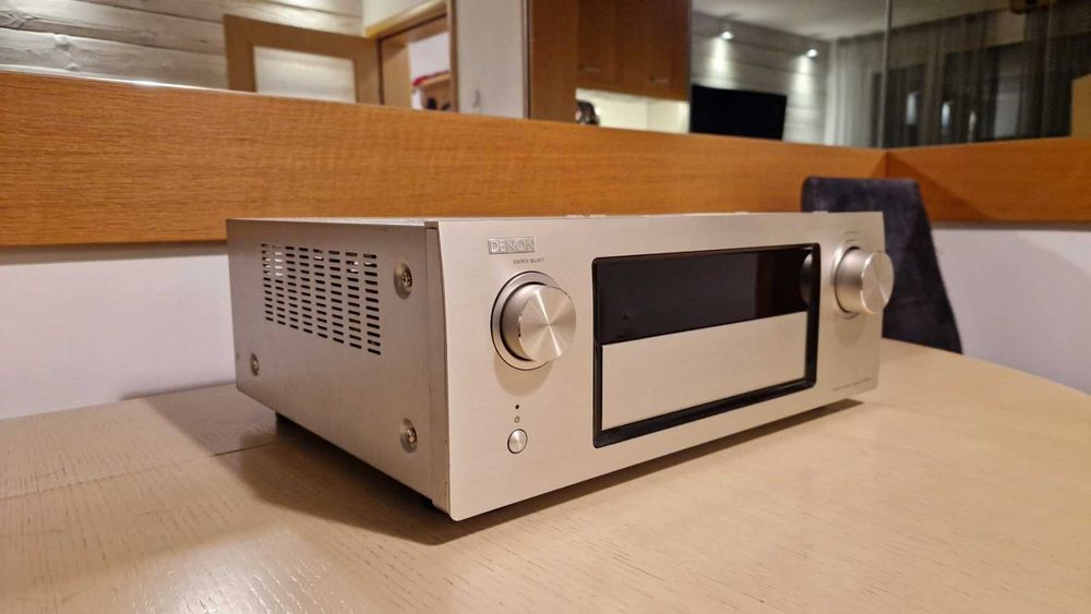 Ресивер за домашно кино Denon AVR-3313