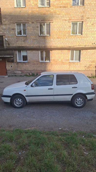 Срочно продам машину