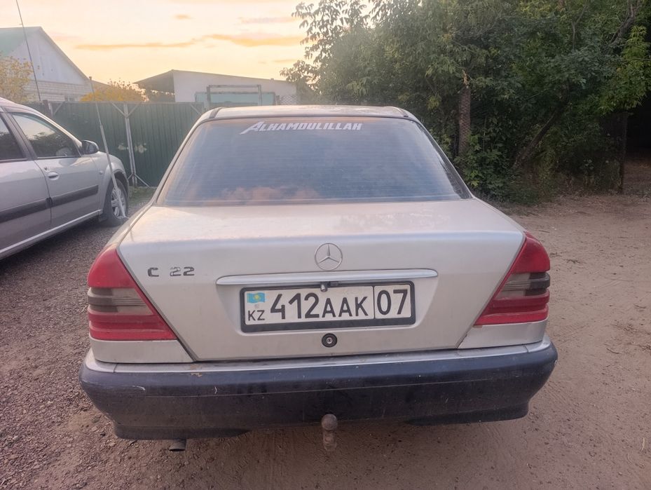 Mercedes Benz c 180