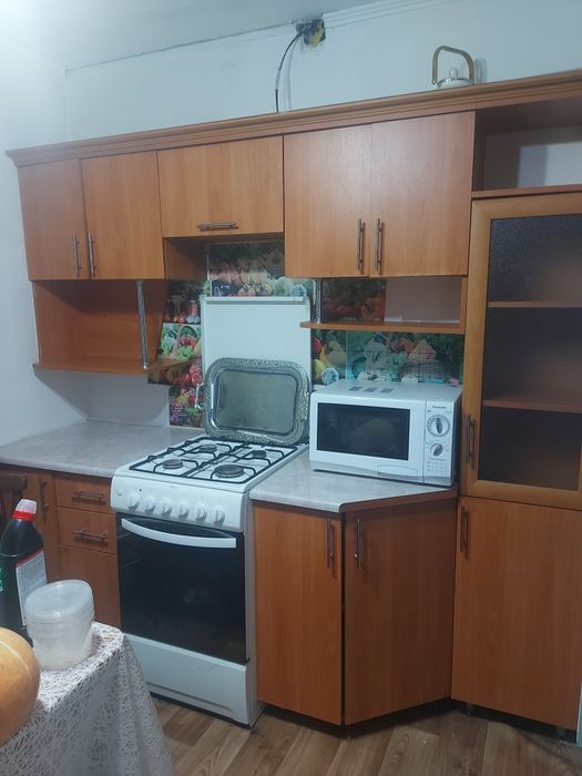 Продам кухню гарнитур