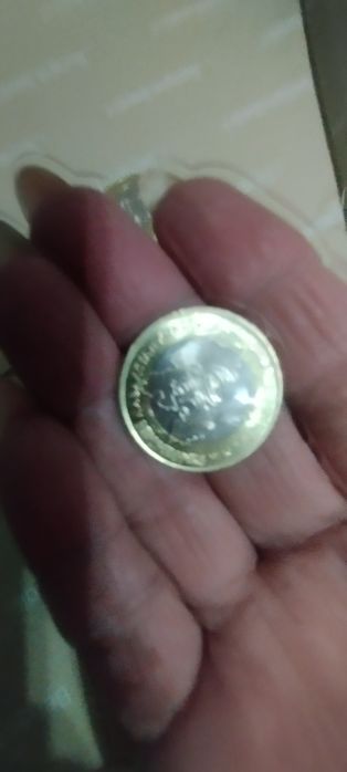 Продам 200тенге и100тенге символами