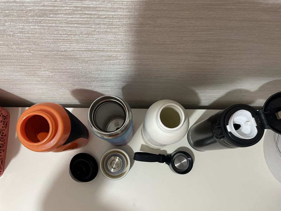 Термосы и бутылки для воды