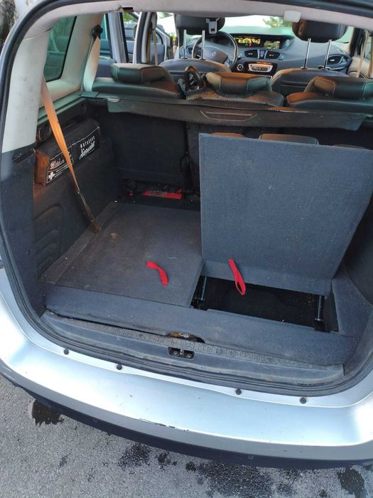 RENAULT Grand Scenic 2013 — imagine 3