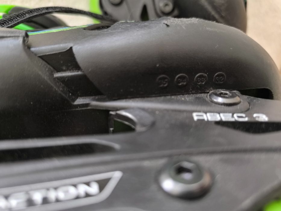 Роликовые коньки reaction