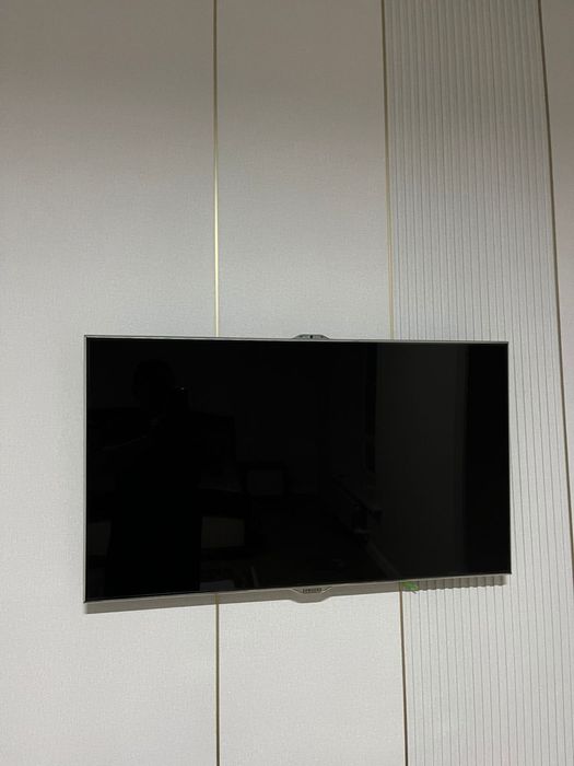 Продам б/у смарт телевизоры диогональ 108, 120