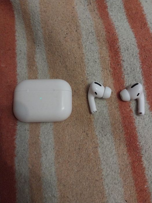 Аирподсы 1 оригинальные