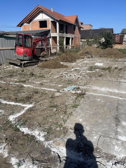 Transportam agregate balastiera.ridicam moloz,demolari,fundati etc.