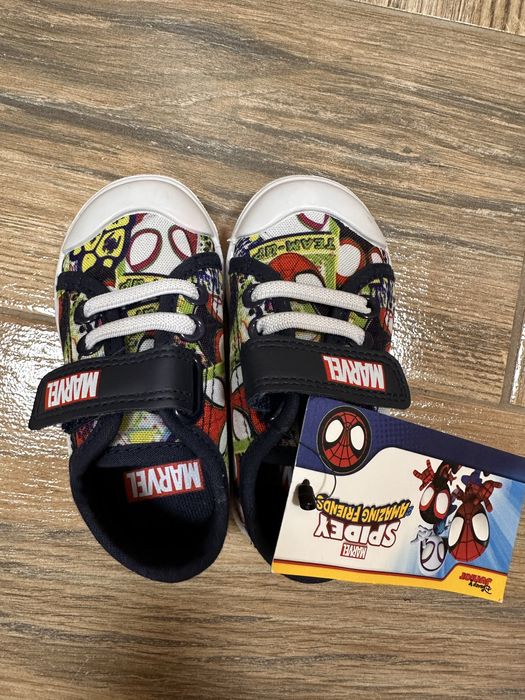 Бебшки обувки Марвел