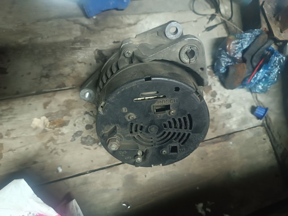 Генератор на Ауди Фольксваген