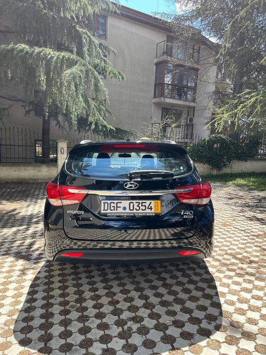Продавама Hyundai i40