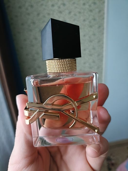 Продам парфюм оригинал