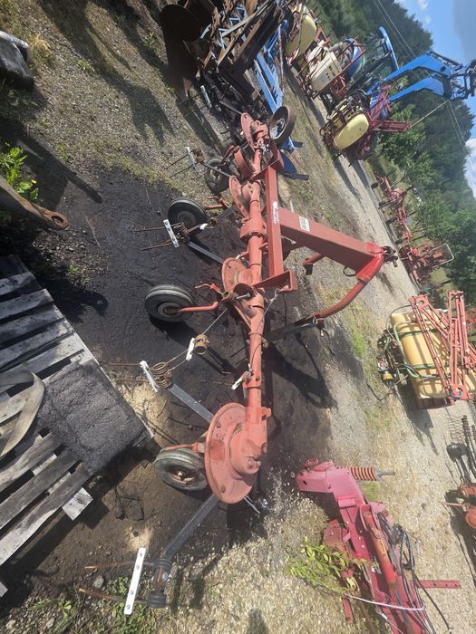Grebla împrăștiat fan in tiranti la tractor 4 rotoare de 3.6m Potinger