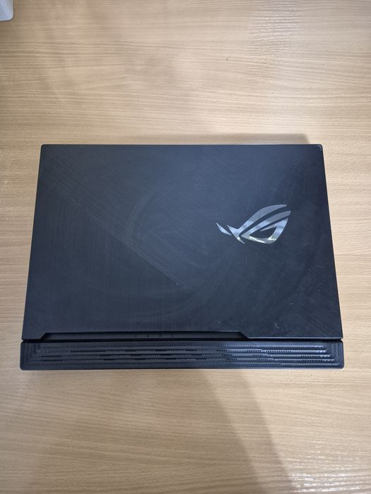 Asus rog Strix  Игровой ноутбук