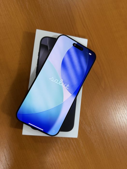 iPhone 16 Pro Max Black Titanium – 256 GB – stare perfectă