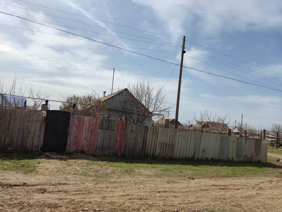 Продам дом на селекционном.
