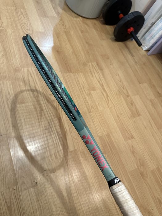 Тенис ракета Yonex percept 97