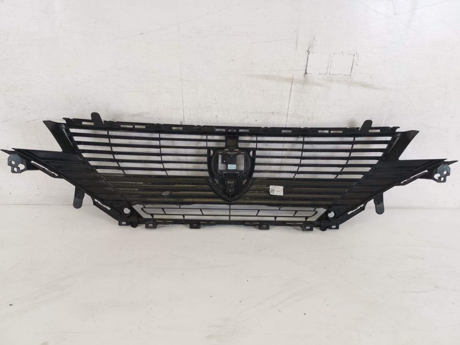 Радиаторна решетка Пежо / Peugeot P5 308 Оригинална В добро състояние