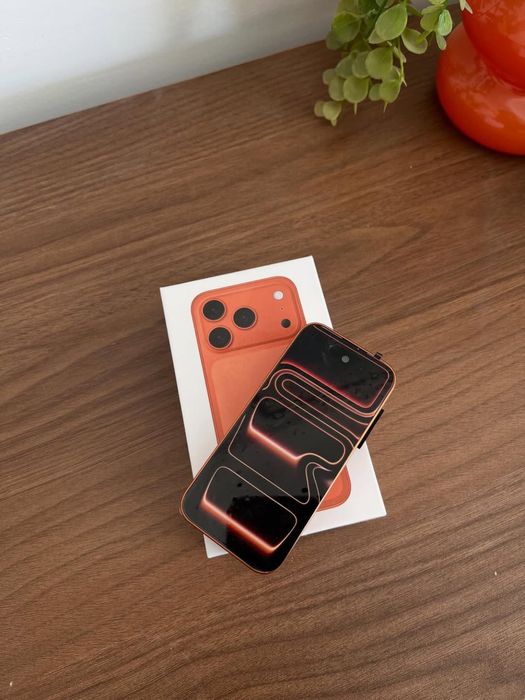 Сотовый телефон iPhone 17 Mini