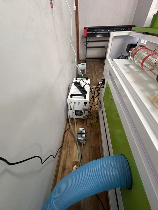 Лазер СО2 1300х900мм новый