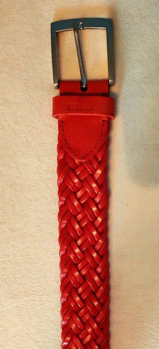 Curea piele rosie impletita unisex
