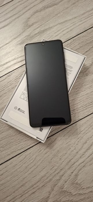 Vând Samsung A33 5G în stare perfecta
