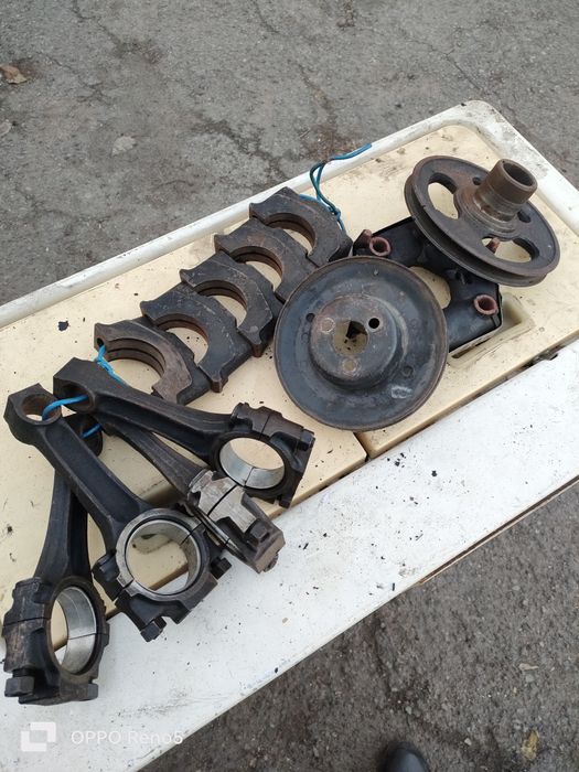 Запчасти на  двигатель ваз классика