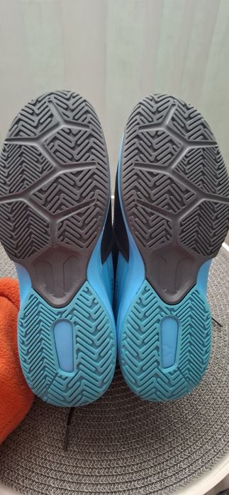 Маратонки, номер 38