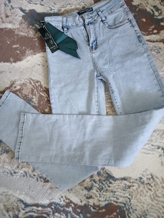 Джинсы, юбка, кофта