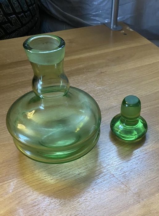 Продам графин стеклянный