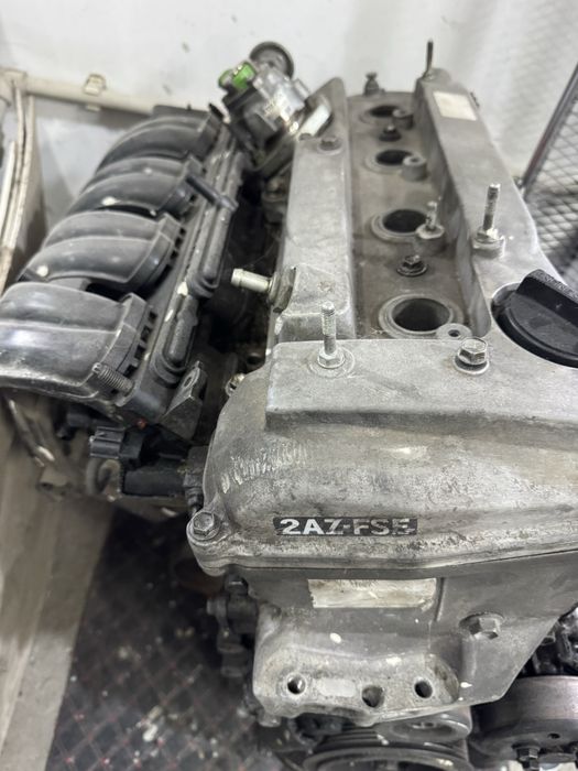 Тойота Авенсис т25 и мерс