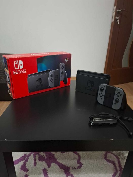 Nintendo switch v2 grey extra full - se poate moda
