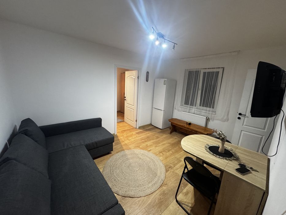 Inchiriez apartament 2 camere